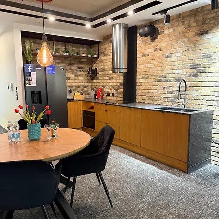 Apartment Aleja Wolnosci